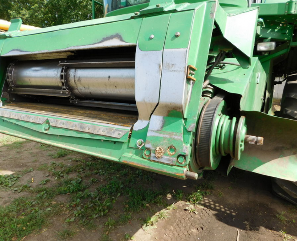 Oldtimer-Mähdrescher des Typs John Deere 9750 STS, Neumaschine in Харків (Bild 6)