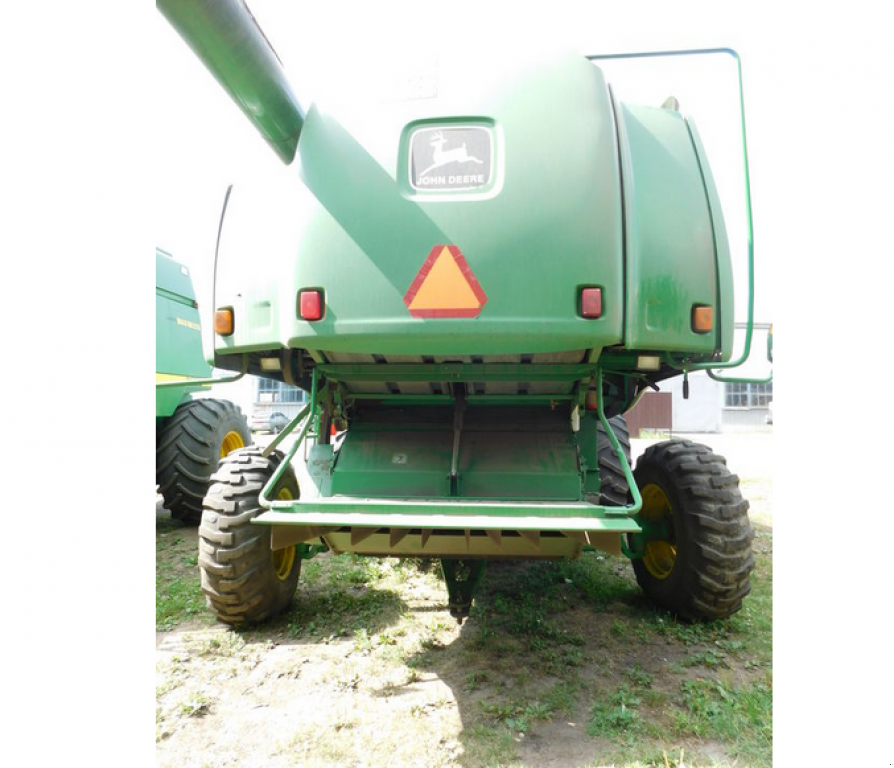 Oldtimer-Mähdrescher des Typs John Deere 9750 STS, Neumaschine in Харків (Bild 3)