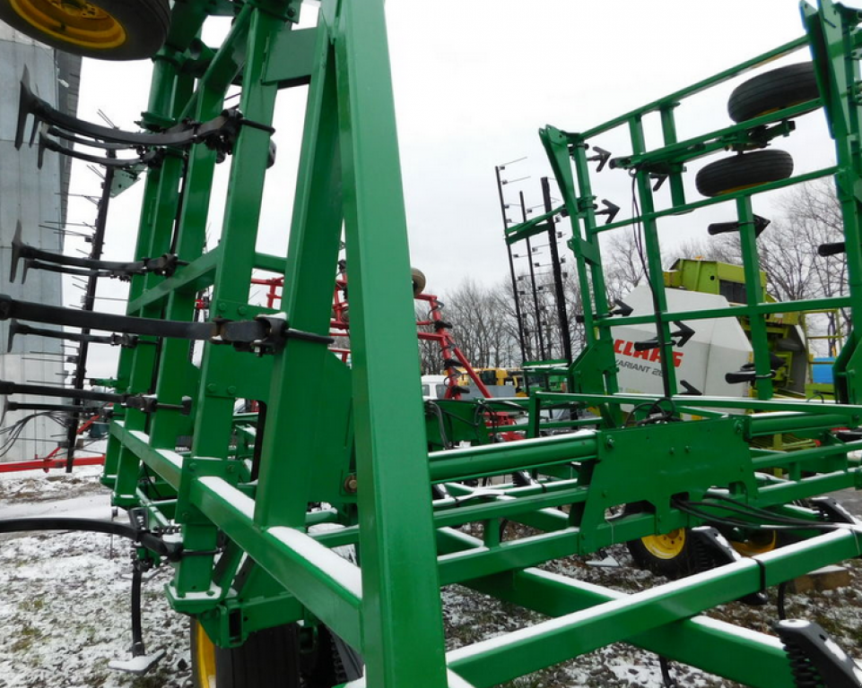 Kartoffelpflegetechnik des Typs John Deere 985,  in Харків (Bild 2)