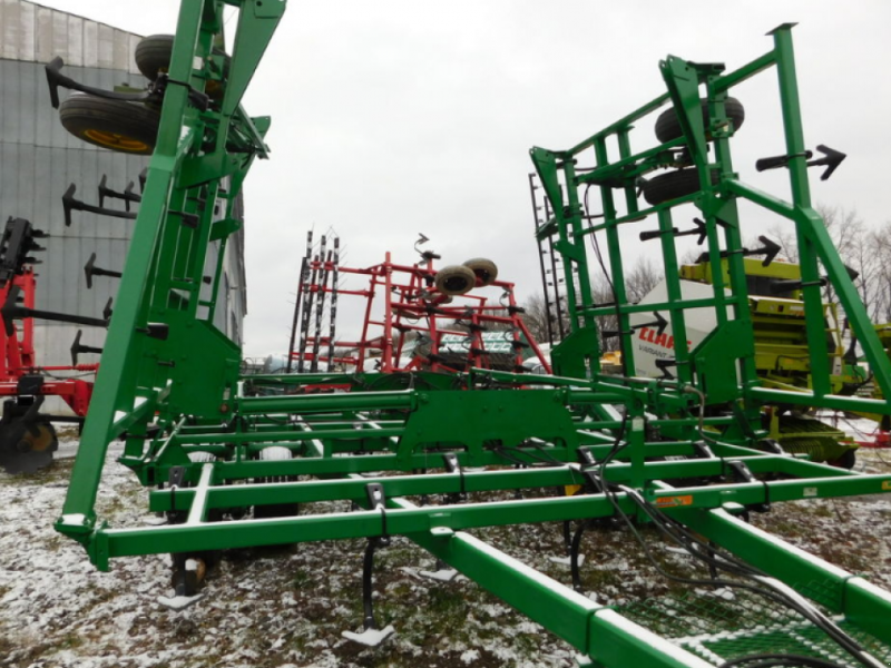 Kartoffelpflegetechnik des Typs John Deere 985,  in Харків (Bild 1)