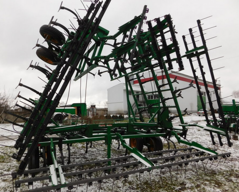 Kartoffelpflegetechnik des Typs John Deere 960,  in Харків (Bild 4)