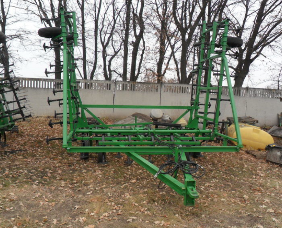 Kartoffelpflegetechnik des Typs John Deere 1010,  in Харків (Bild 4)