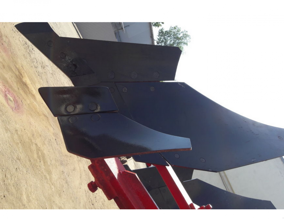 Scheibenpflug des Typs Gregoire-Besson SPS 7,  in Харків (Bild 3)