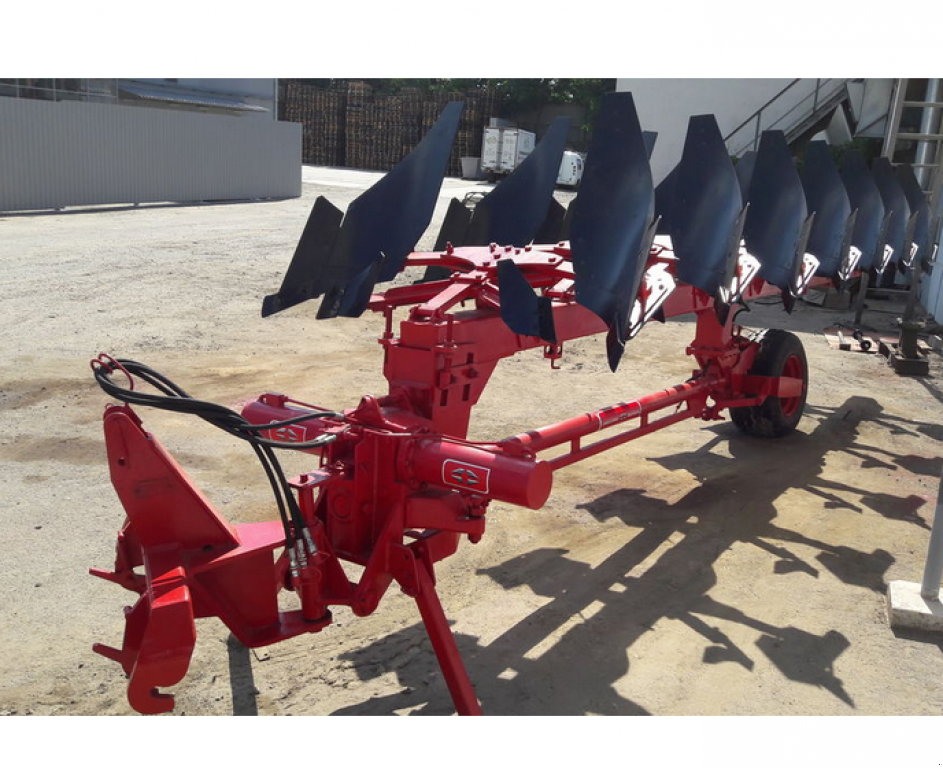 Scheibenpflug des Typs Gregoire-Besson SPS 7,  in Харків (Bild 7)