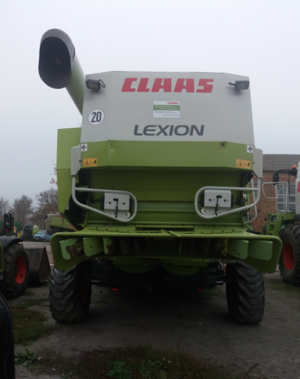 Oldtimer-Mähdrescher des Typs CLAAS Lexion 450 Evolution, Neumaschine in Не обрано (Bild 6)