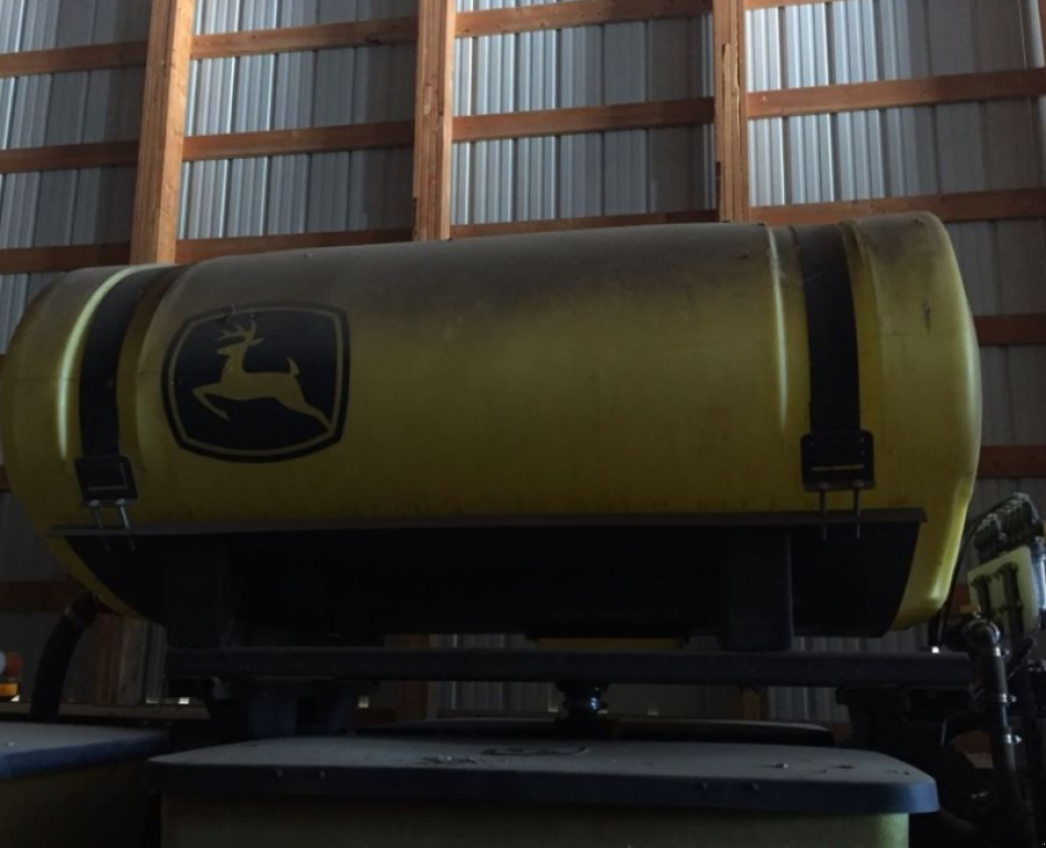 Gareeggenfelder des Typs John Deere 7200,  in Київ (Bild 6)