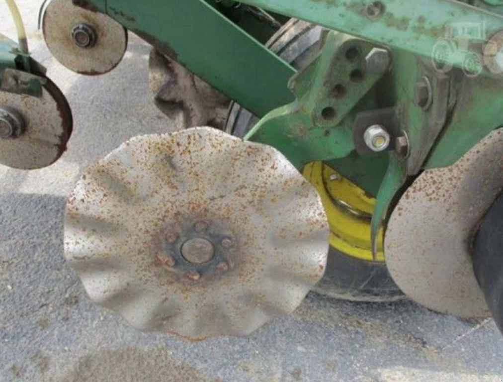 Gareeggenfelder des Typs John Deere 7000,  in Київ (Bild 5)