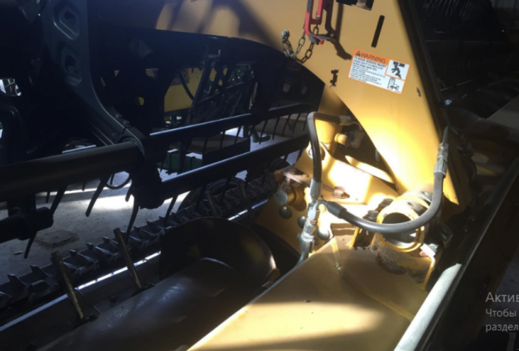 Schneidwerk des Typs Caterpillar F30,  in Київ (Bild 2)