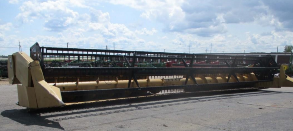 Schneidwerk des Typs Caterpillar F30,  in Київ (Bild 3)