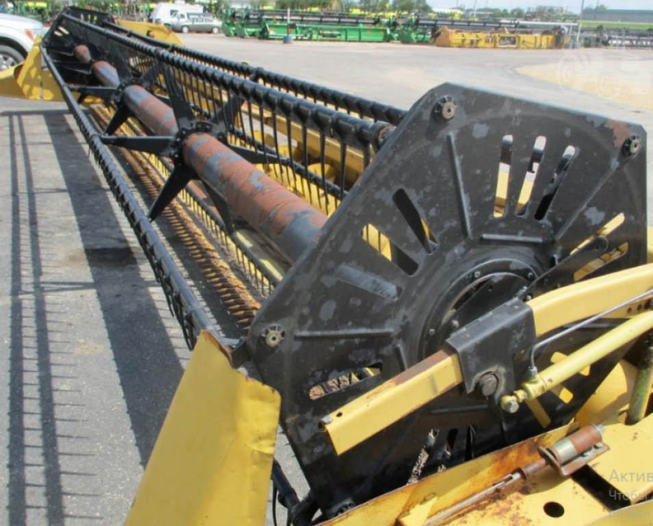 Schneidwerk des Typs Caterpillar F30,  in Київ (Bild 9)