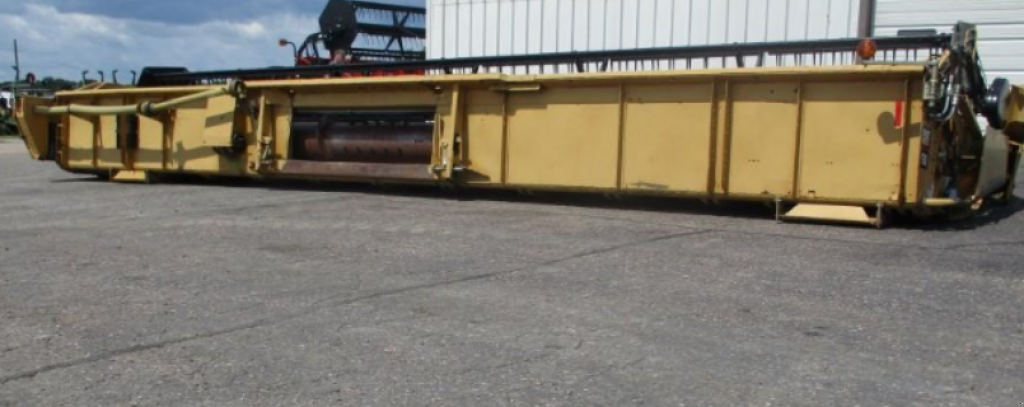 Schneidwerk des Typs Caterpillar F30,  in Київ (Bild 3)