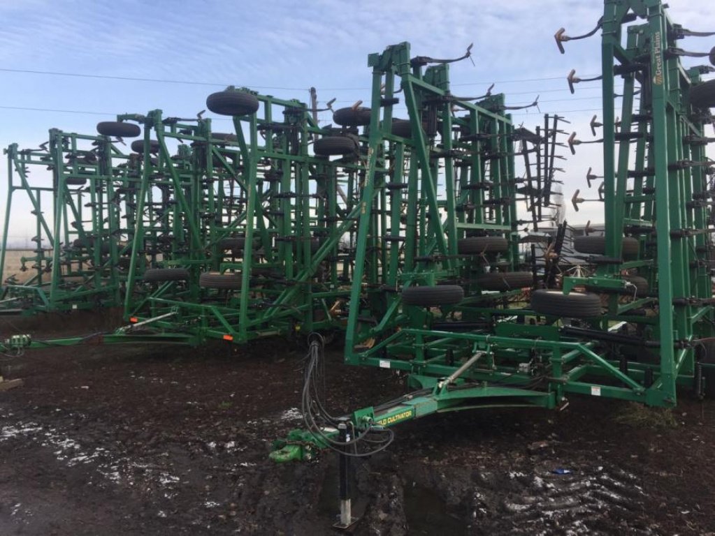 Kartoffelpflegetechnik des Typs Great Plains 8560,  in Глобино (Bild 3)