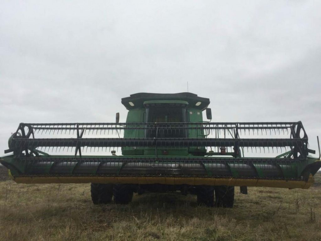 Oldtimer-Mähdrescher des Typs John Deere 9610, Neumaschine in Не обрано (Bild 10)