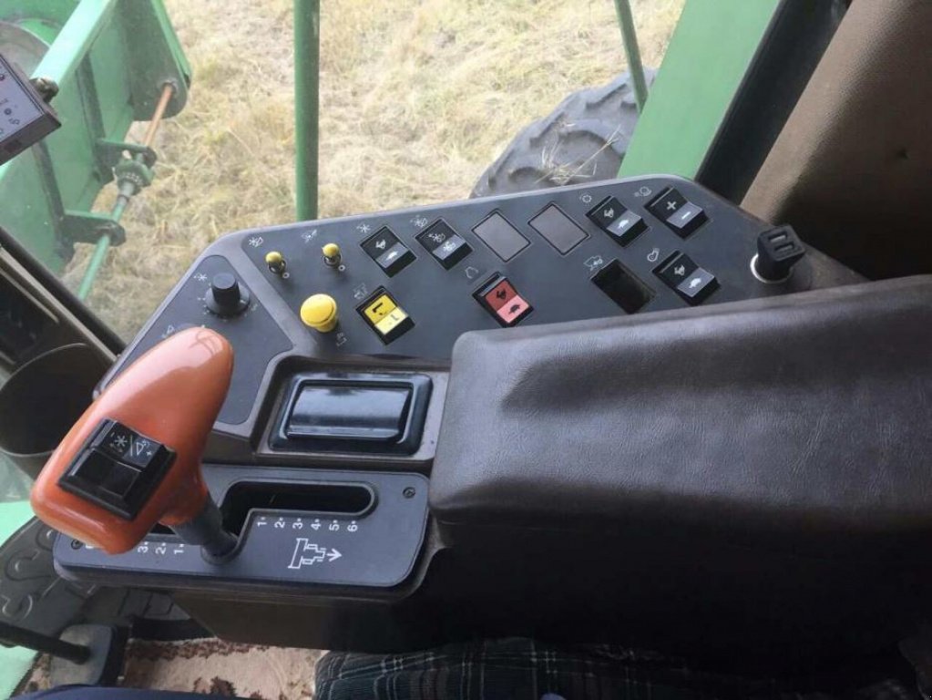 Oldtimer-Mähdrescher des Typs John Deere 9610, Neumaschine in Не обрано (Bild 9)