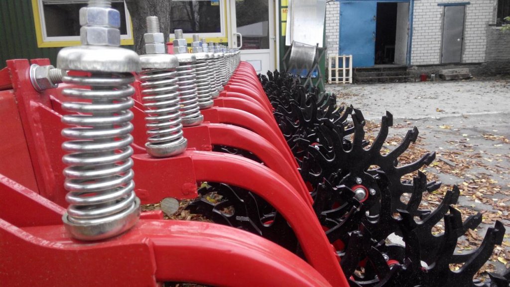 Wiesenegge des Typs Lemken Labrador 160,  in Кіровоград (Bild 5)