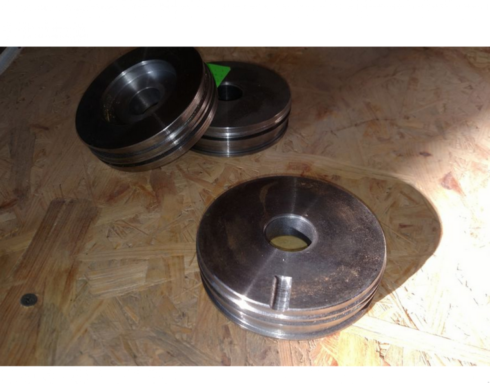 Direktsaatmaschine des Typs Great Plains 2000,  in Гуляйпо́ле (Bild 2)