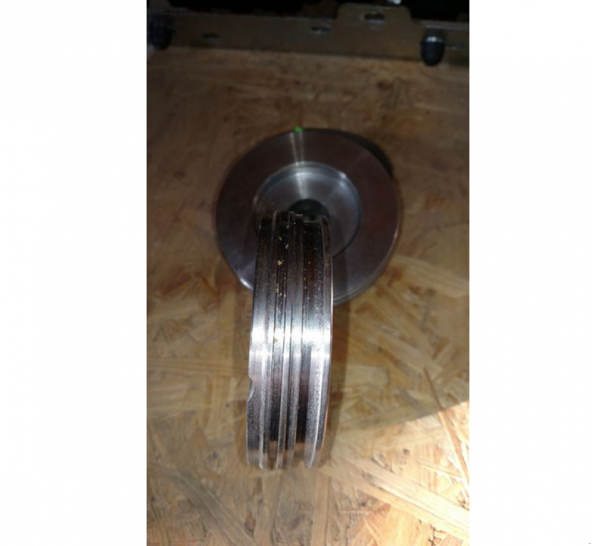 Direktsaatmaschine des Typs Great Plains 2000,  in Гуляйпо́ле (Bild 3)