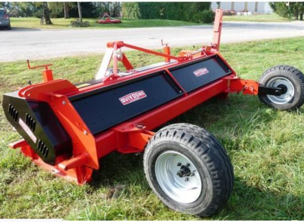 Straßenfräse des Typs Quivogne BP 400/1,  in Гуляйпо́ле (Bild 5)