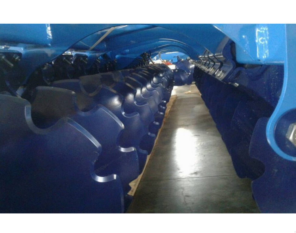 Wiesenegge des Typs Farmet Softer 6 PS,  in Гуляйпо́ле (Bild 6)