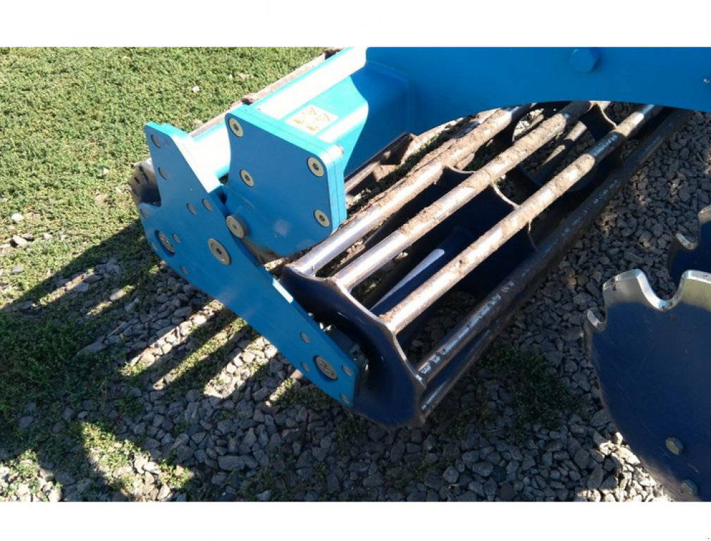 Wiesenegge des Typs Farmet Softer 8 PS,  in Гуляйпо́ле (Bild 8)