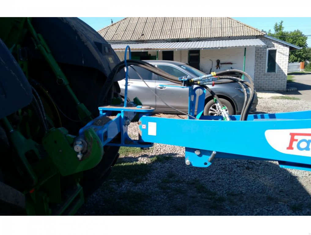 Wiesenegge des Typs Farmet Softer 8 PS,  in Гуляйпо́ле (Bild 4)