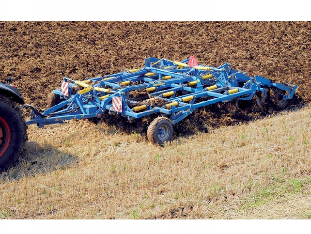 Kartoffelpflegetechnik des Typs Farmet Turbulent 5,  in Гуляйпо́ле (Bild 3)