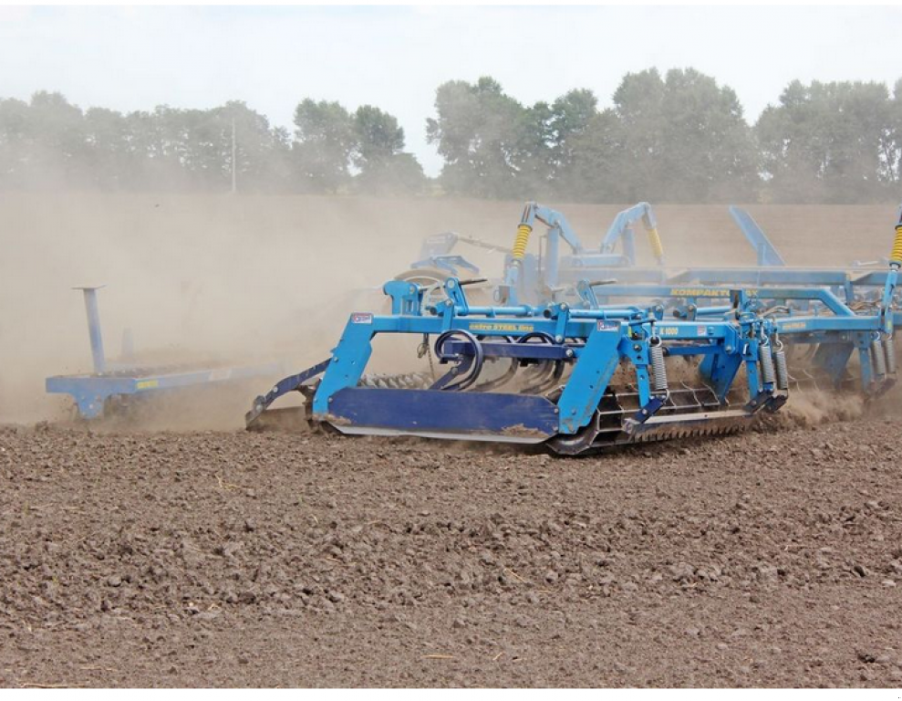 Kartoffelpflegetechnik des Typs Farmet K 1000 PS,  in Гуляйпо́ле (Bild 4)