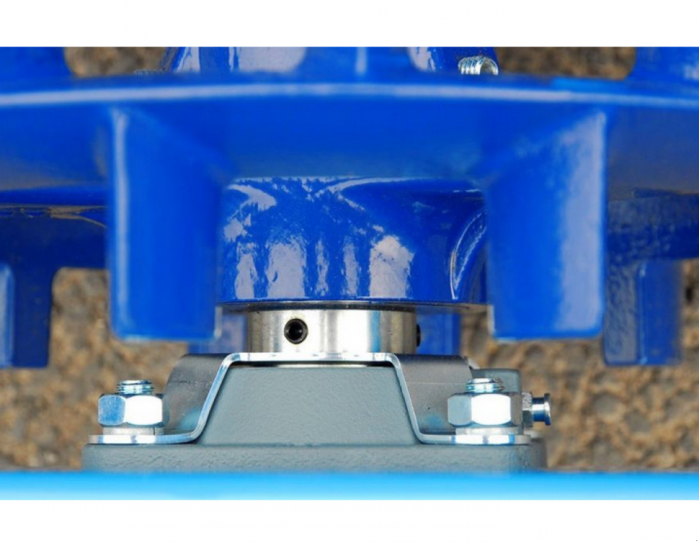 Kartoffelpflegetechnik des Typs Farmet K 1000 PS,  in Гуляйпо́ле (Bild 10)