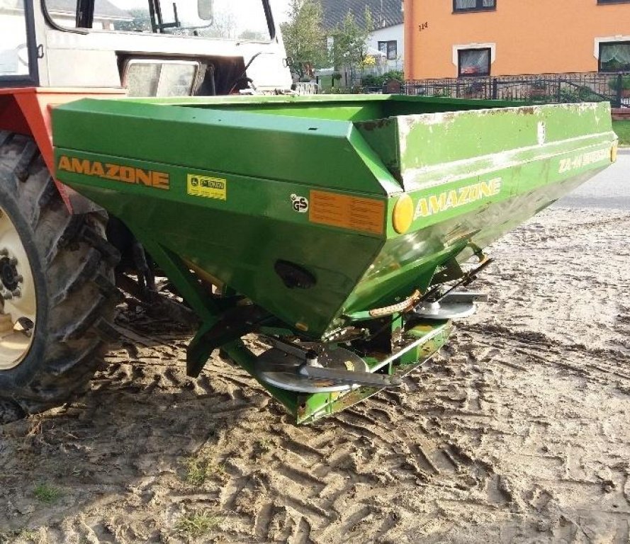 Sandstreuer & Salzstreuer des Typs Amazone ZA-U 1001,  in Не обрано (Bild 1)