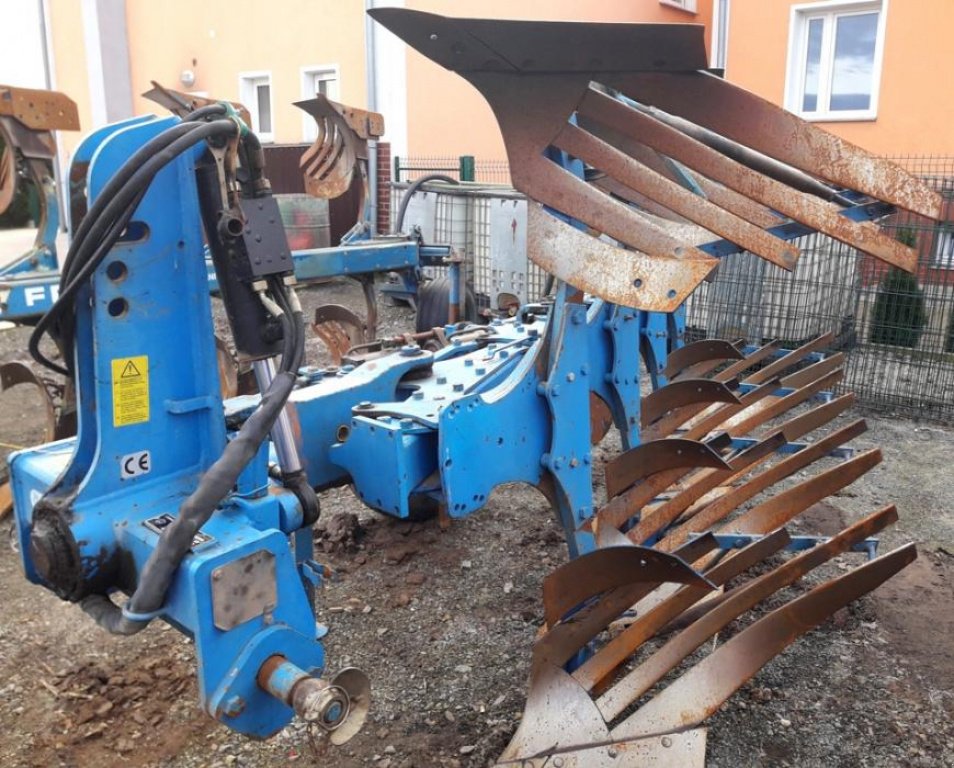 Scheibenpflug des Typs Lemken Opal 110,  in Не обрано (Bild 2)