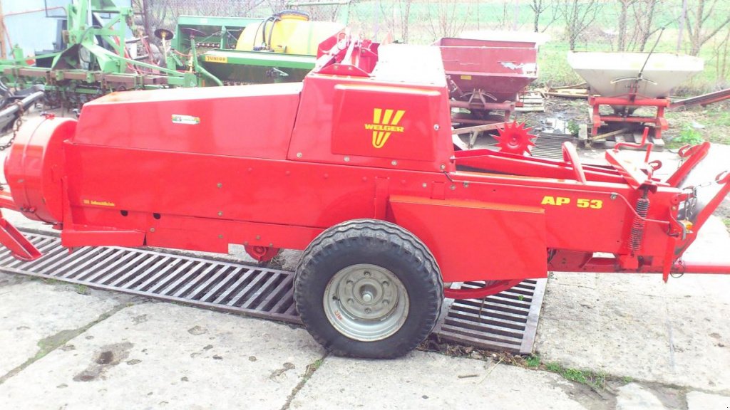 Hochdruckpresse des Typs Welger AP 53,  in Не обрано (Bild 1)