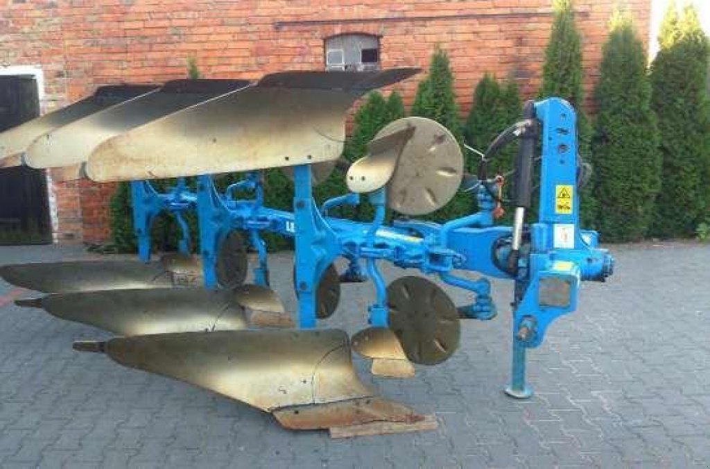 Scheibenpflug des Typs Lemken Opal 110,  in Не обрано (Bild 1)