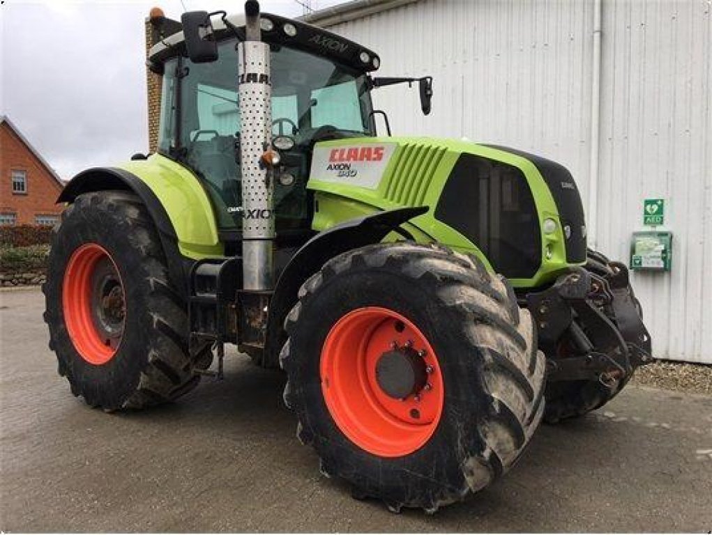 Oldtimer-Traktor des Typs CLAAS Axion 840, Neumaschine in Не обрано (Bild 1)