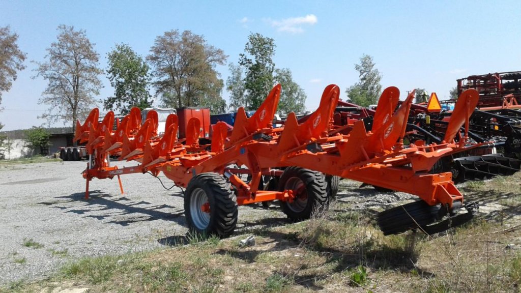 Scheibenpflug des Typs Nordsten Challenger 8,  in Київ (Bild 5)