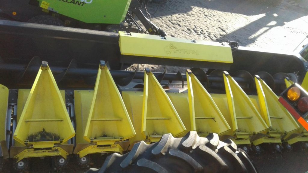 Maispflückvorsatz des Typs Geringhoff Rota Disc 8R,  in Київ (Bild 3)