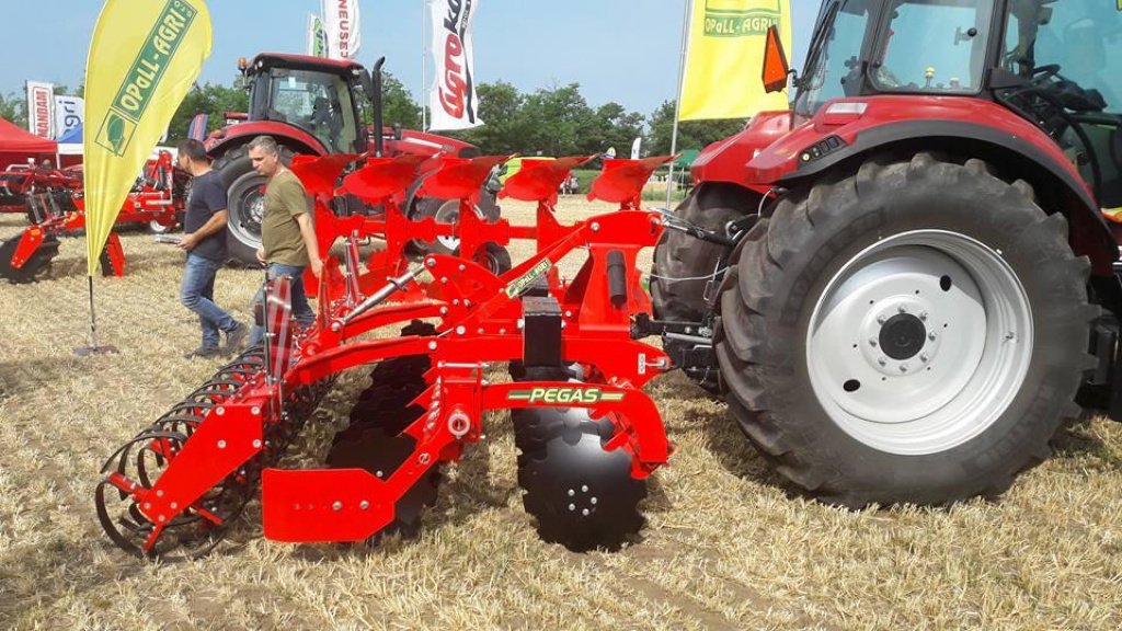 Wiesenegge des Typs Opall-Agri Pegas II 3,  in Київ (Bild 1)