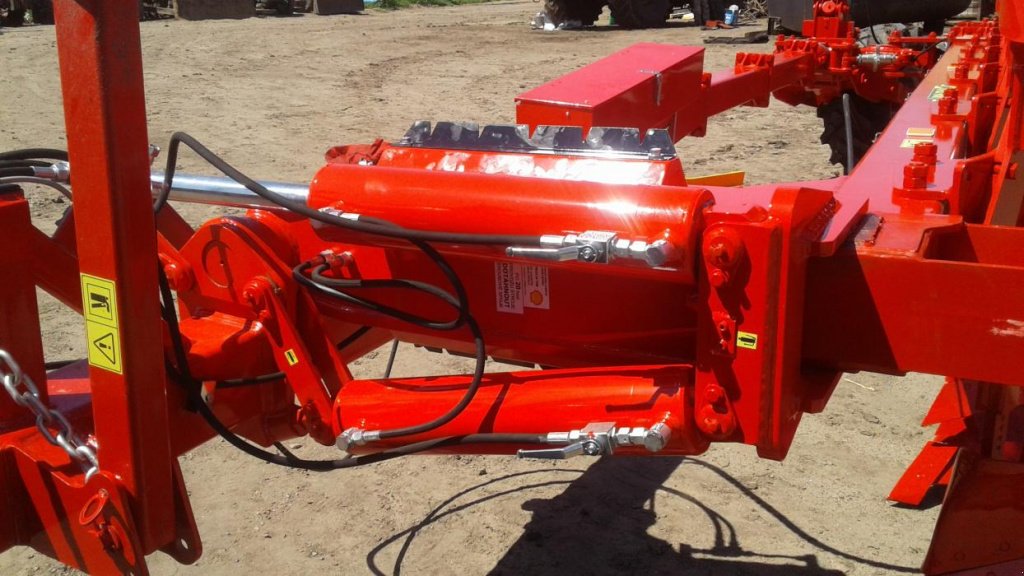 Scheibenpflug des Typs Opall-Agri Orion 180 (6+1+1),  in Київ (Bild 6)