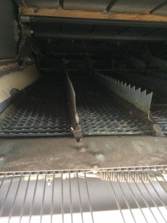 Oldtimer-Mähdrescher des Typs CLAAS Lexion 450, Neumaschine in Камянець-Подільский (Bild 4)