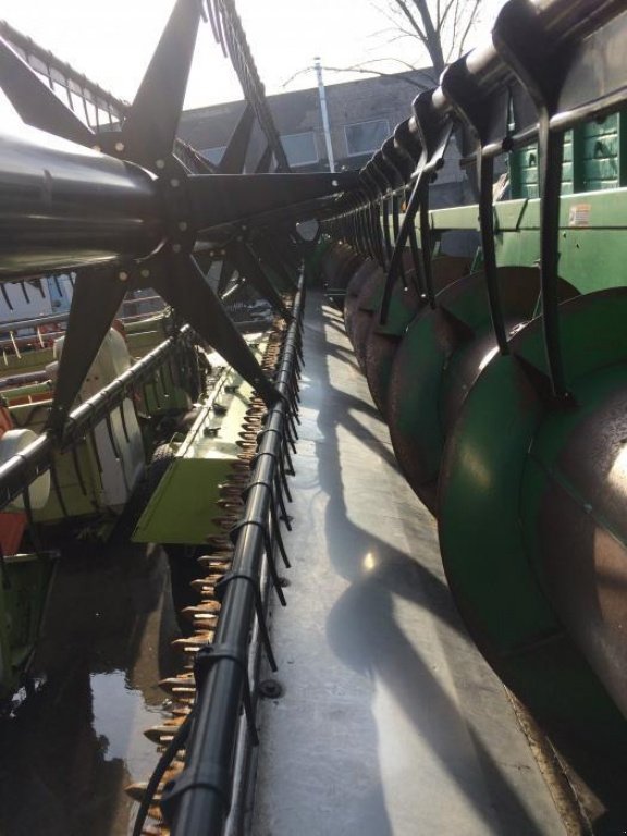 Schneidwerk des Typs John Deere 630 Hydro Flex, Gebrauchtmaschine in Камянець-Подільский (Bild 2)