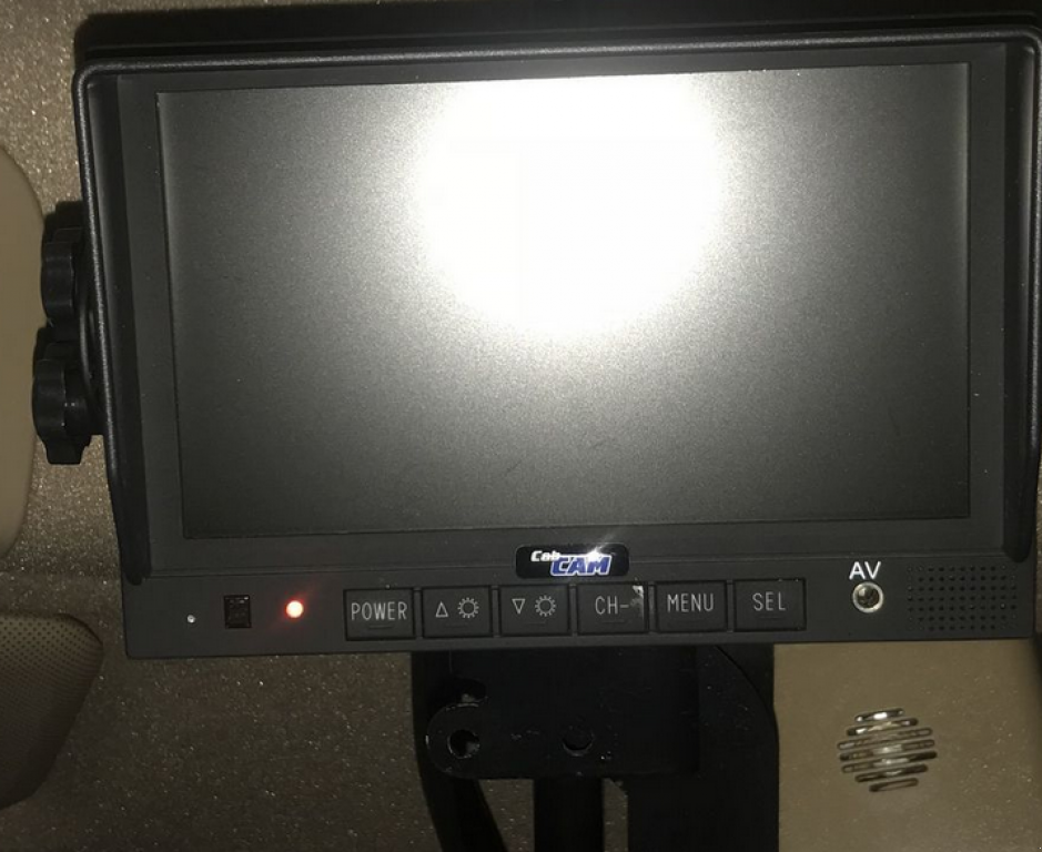 Oldtimer-Mähdrescher des Typs John Deere 9670 STS Bullet Rotor, Neumaschine in Салгани (Bild 3)