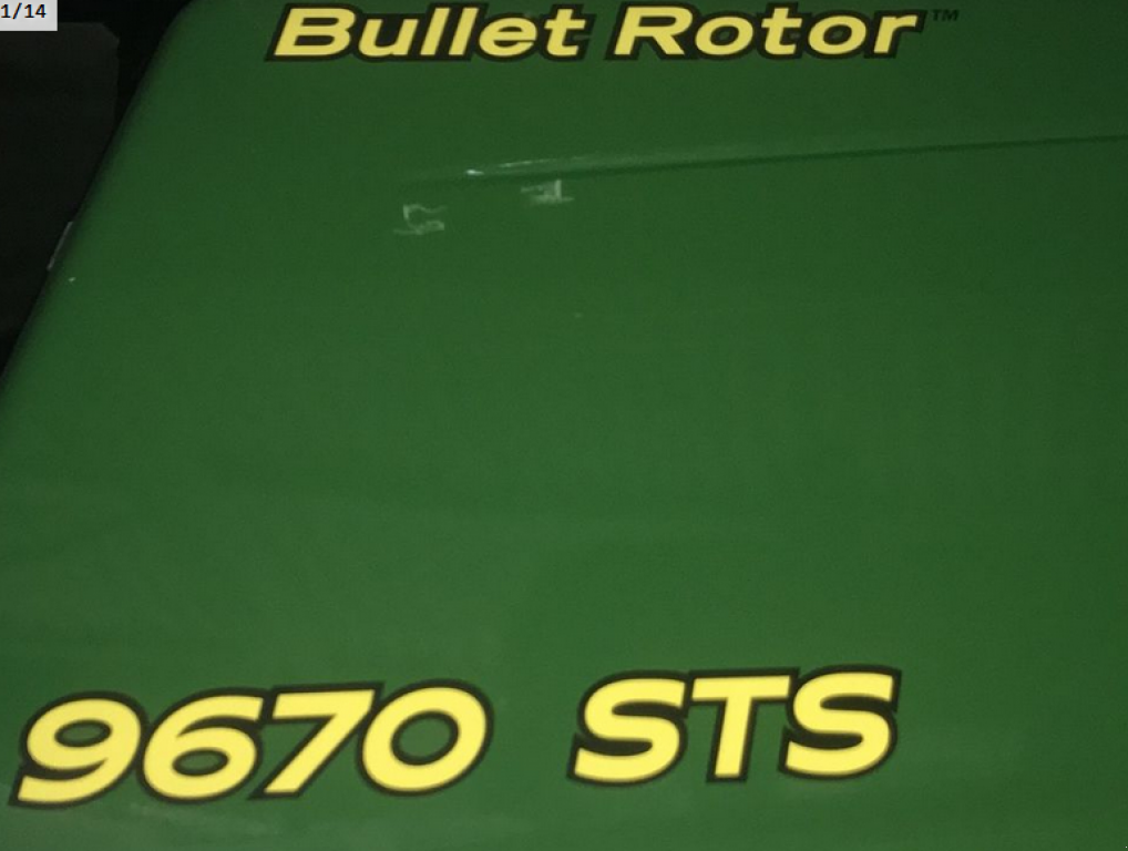 Oldtimer-Mähdrescher des Typs John Deere 9670 STS Bullet Rotor, Neumaschine in Салгани (Bild 8)