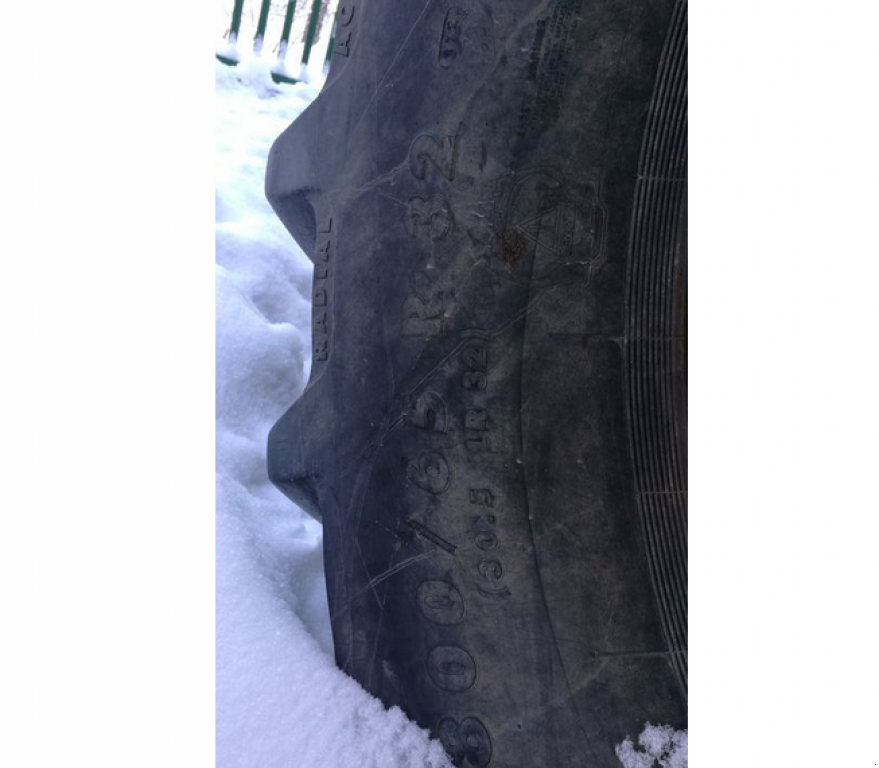 Oldtimer-Mähdrescher des Typs CLAAS Lexion 460 Evolution, Neumaschine in Рівне (Bild 7)