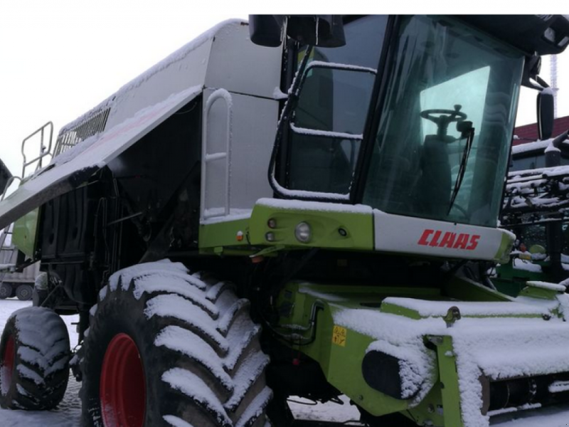 Oldtimer-Mähdrescher des Typs CLAAS Lexion 580, Neumaschine in Рівне (Bild 1)