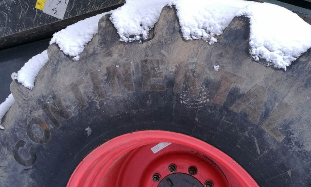 Oldtimer-Mähdrescher des Typs CLAAS Lexion 580, Neumaschine in Рівне (Bild 5)