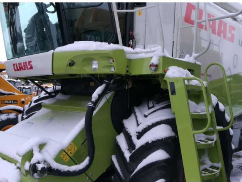 Oldtimer-Mähdrescher des Typs CLAAS Lexion 580+,  in Рівне