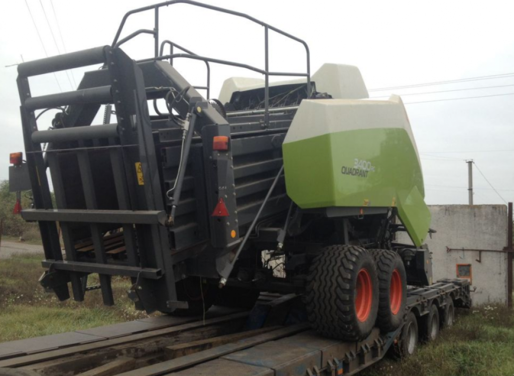 Hochdruckpresse des Typs CLAAS Quadrant 3400 RC,  in Київ (Bild 2)