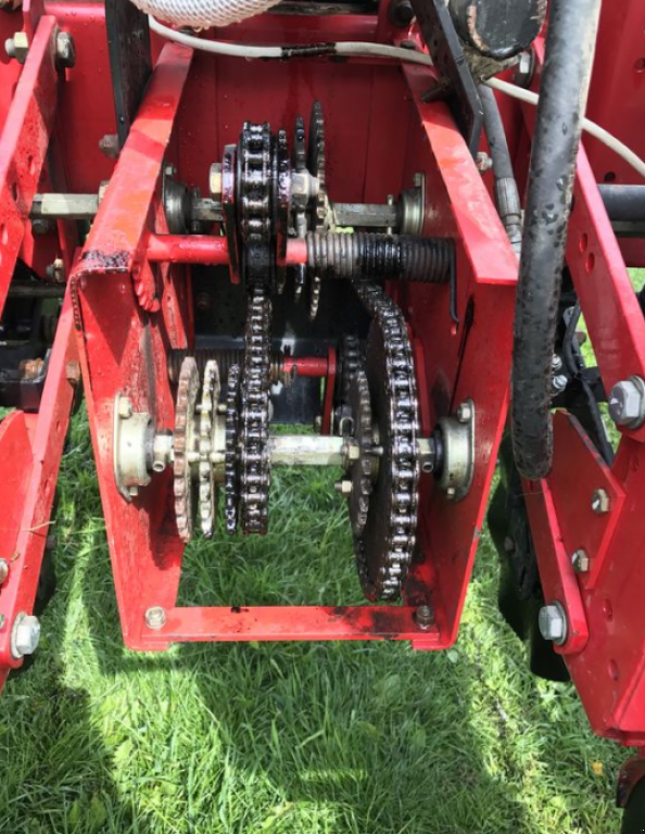 Sämaschine des Typs CHALLENGER 8122 TVF,  in Луцьк (Bild 4)