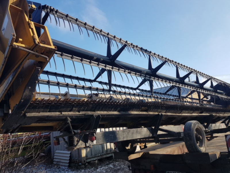 Schneidwerk des Typs CLAAS F530,  in Кіровоград (Bild 1)