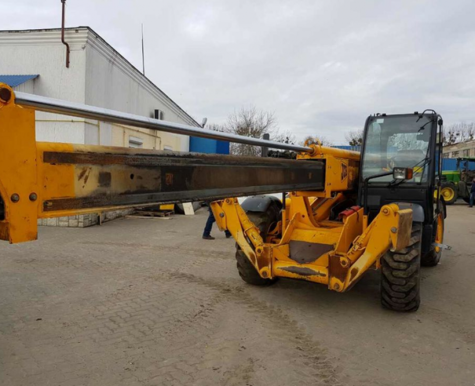 Teleskopstapler des Typs JCB 537-135,  in Ковель (Bild 4)