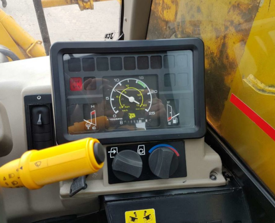 Teleskopstapler des Typs JCB 537-135,  in Ковель (Bild 6)